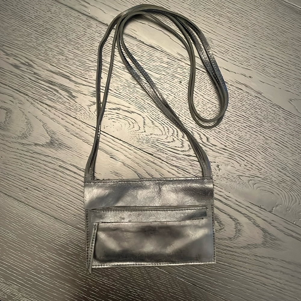 Raven and Lily Black Leather crossbody
